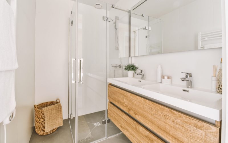 cabina de dus sticla personalizata